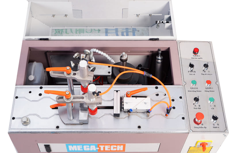 Máy phay đố thay dao nhanh thân to Megatech - Ảnh 3