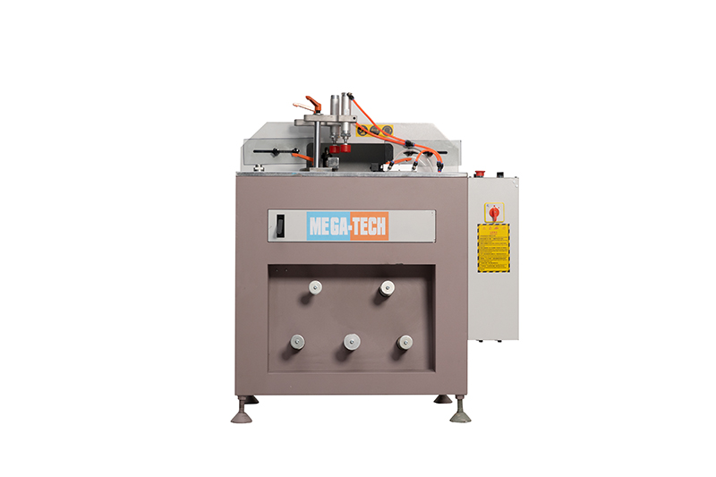 Máy phay đố thay dao nhanh thân to Megatech